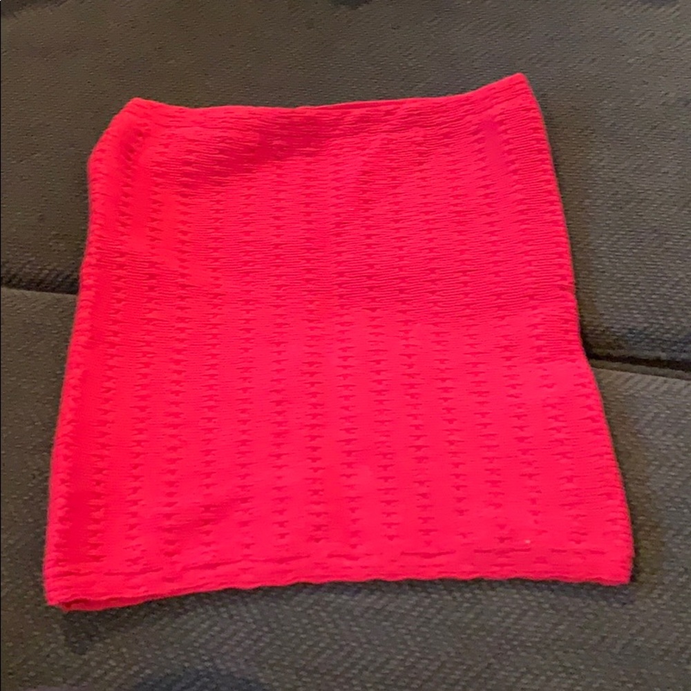Pink tight skirt